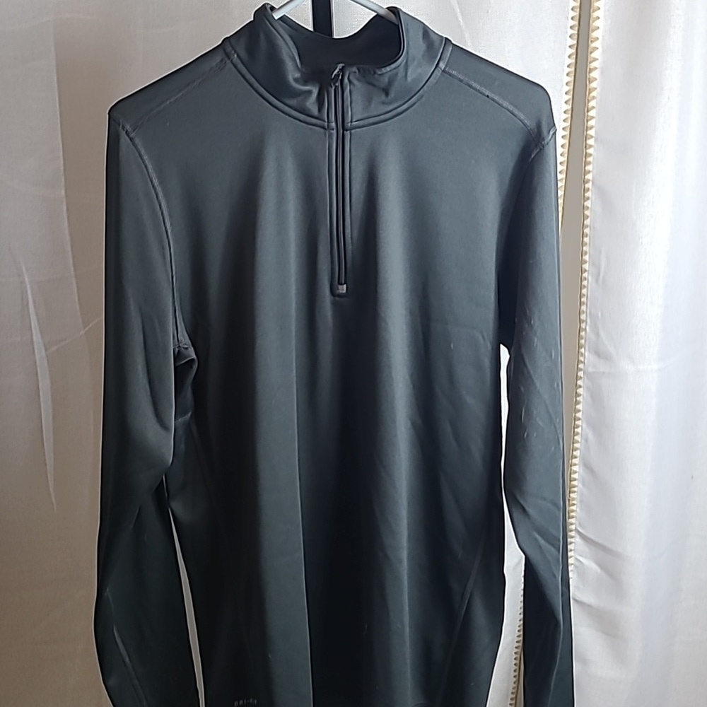 Men’s Nike Dri-Fit long-sleeve quarter zip shirt, gray  size Large